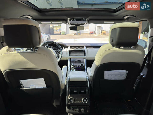 Белый Ленд Ровер Рендж Ровер Спорт, объемом двигателя 3 л и пробегом 76 тыс. км за 55000 $, фото 39 на Automoto.ua