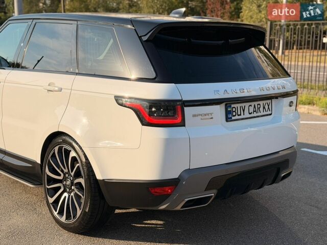 Білий Ленд Ровер Range Rover Sport, об'ємом двигуна 2.99 л та пробігом 145 тис. км за 39900 $, фото 17 на Automoto.ua