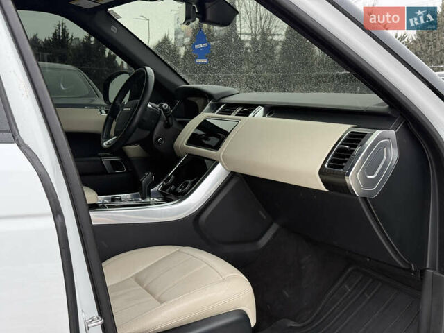 Белый Ленд Ровер Рендж Ровер Спорт, объемом двигателя 3 л и пробегом 116 тыс. км за 37300 $, фото 14 на Automoto.ua