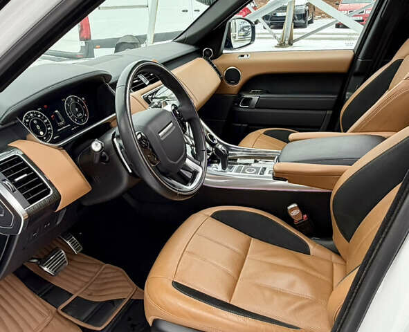 Білий Ленд Ровер Range Rover Sport, об'ємом двигуна 3 л та пробігом 59 тис. км за 71900 $, фото 49 на Automoto.ua