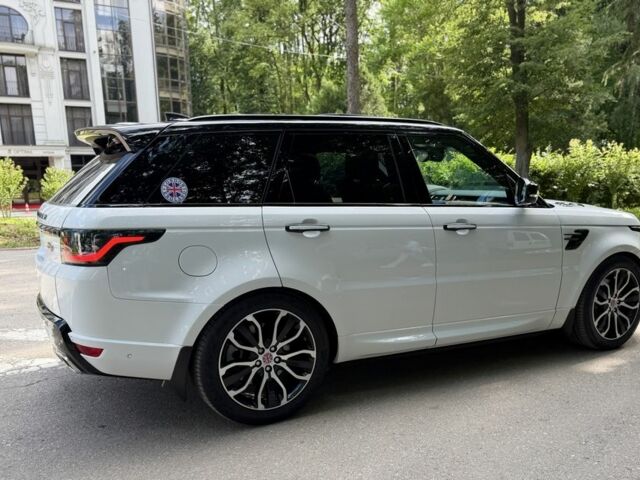 Білий Ленд Ровер Range Rover Sport, об'ємом двигуна 3 л та пробігом 69 тис. км за 63999 $, фото 4 на Automoto.ua