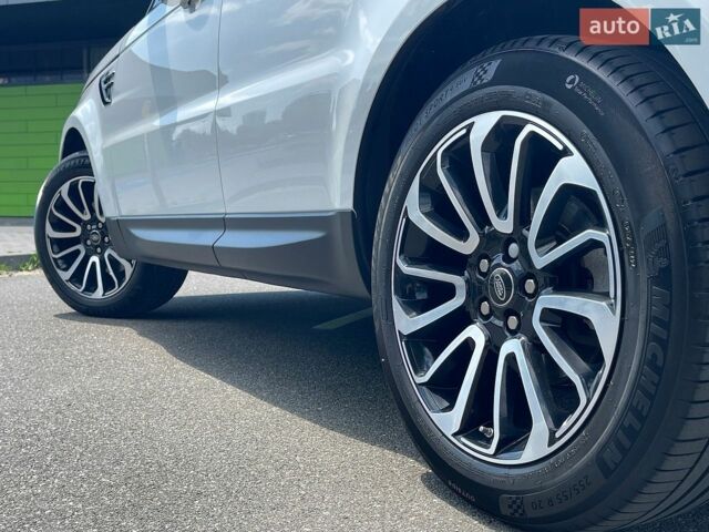 Білий Ленд Ровер Range Rover Sport, об'ємом двигуна 2.99 л та пробігом 148 тис. км за 46900 $, фото 10 на Automoto.ua