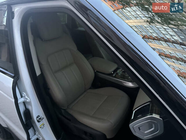 Белый Ленд Ровер Рендж Ровер Спорт, объемом двигателя 2.99 л и пробегом 115 тыс. км за 59900 $, фото 41 на Automoto.ua