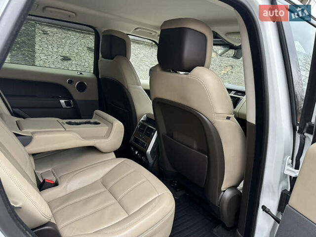 Белый Ленд Ровер Рендж Ровер Спорт, объемом двигателя 2.99 л и пробегом 114 тыс. км за 53900 $, фото 59 на Automoto.ua