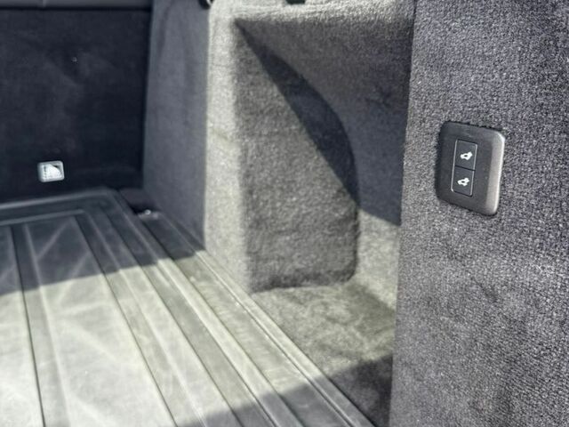 Білий Ленд Ровер Range Rover Sport, об'ємом двигуна 3 л та пробігом 120 тис. км за 42000 $, фото 44 на Automoto.ua