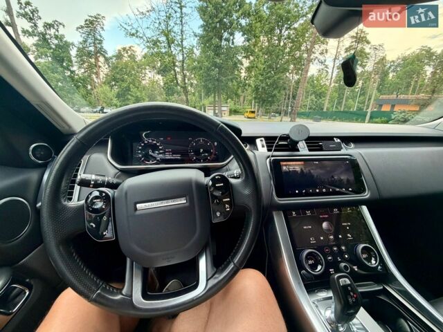 Білий Ленд Ровер Range Rover Sport, об'ємом двигуна 2.99 л та пробігом 102 тис. км за 47000 $, фото 9 на Automoto.ua