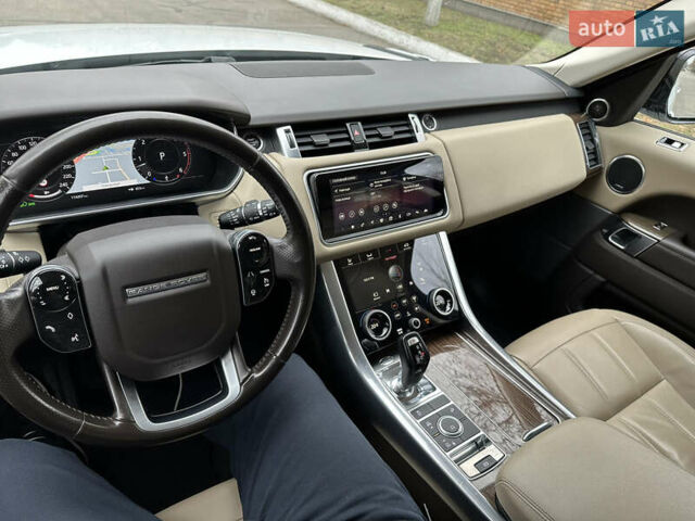 Белый Ленд Ровер Рендж Ровер Спорт, объемом двигателя 2.99 л и пробегом 114 тыс. км за 53900 $, фото 72 на Automoto.ua