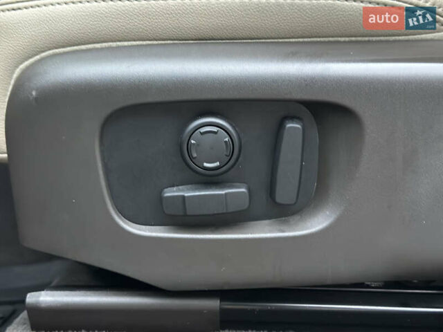 Белый Ленд Ровер Рендж Ровер Спорт, объемом двигателя 2.99 л и пробегом 133 тыс. км за 49999 $, фото 48 на Automoto.ua