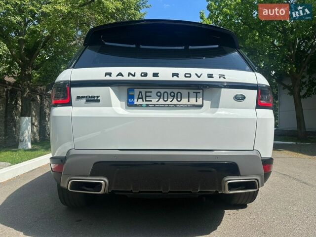Білий Ленд Ровер Range Rover Sport, об'ємом двигуна 2.99 л та пробігом 117 тис. км за 49900 $, фото 4 на Automoto.ua