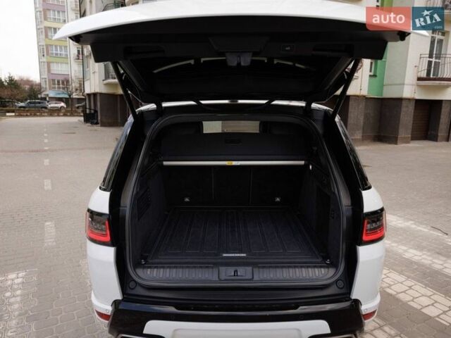 Білий Ленд Ровер Range Rover Sport, об'ємом двигуна 3 л та пробігом 50 тис. км за 53000 $, фото 16 на Automoto.ua