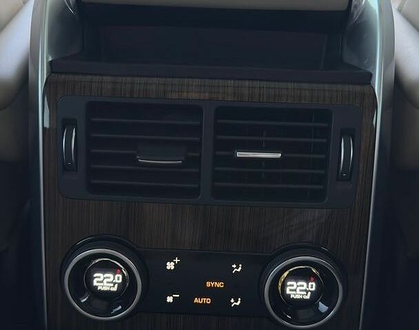 Білий Ленд Ровер Range Rover Sport, об'ємом двигуна 3 л та пробігом 96 тис. км за 43500 $, фото 19 на Automoto.ua