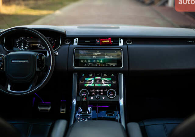 Білий Ленд Ровер Range Rover Sport, об'ємом двигуна 3 л та пробігом 130 тис. км за 45000 $, фото 40 на Automoto.ua