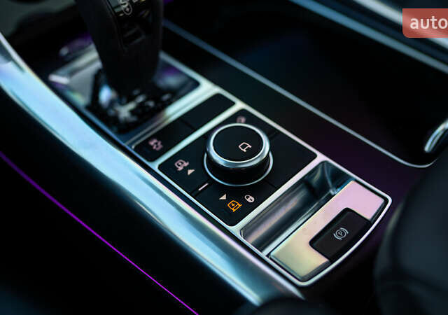 Білий Ленд Ровер Range Rover Sport, об'ємом двигуна 3 л та пробігом 130 тис. км за 45000 $, фото 48 на Automoto.ua