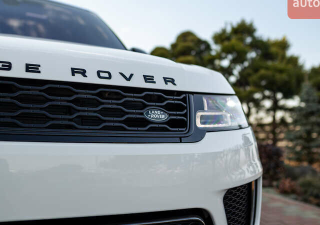 Білий Ленд Ровер Range Rover Sport, об'ємом двигуна 3 л та пробігом 130 тис. км за 45000 $, фото 11 на Automoto.ua