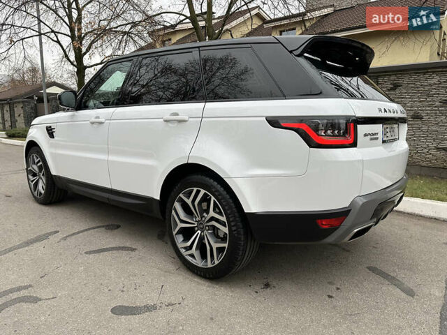 Белый Ленд Ровер Рендж Ровер Спорт, объемом двигателя 2.99 л и пробегом 114 тыс. км за 53900 $, фото 17 на Automoto.ua