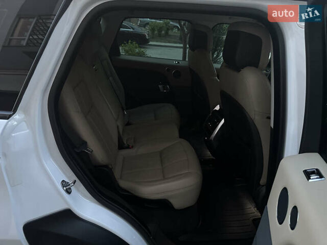 Белый Ленд Ровер Рендж Ровер Спорт, объемом двигателя 2.99 л и пробегом 115 тыс. км за 59900 $, фото 35 на Automoto.ua