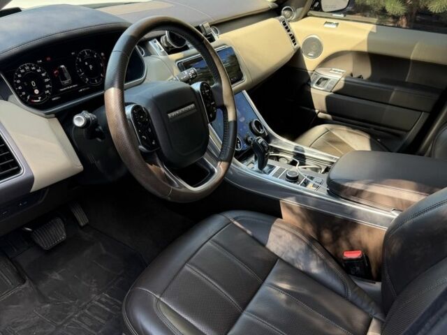 Білий Ленд Ровер Range Rover Sport, об'ємом двигуна 3 л та пробігом 49 тис. км за 48037 $, фото 7 на Automoto.ua
