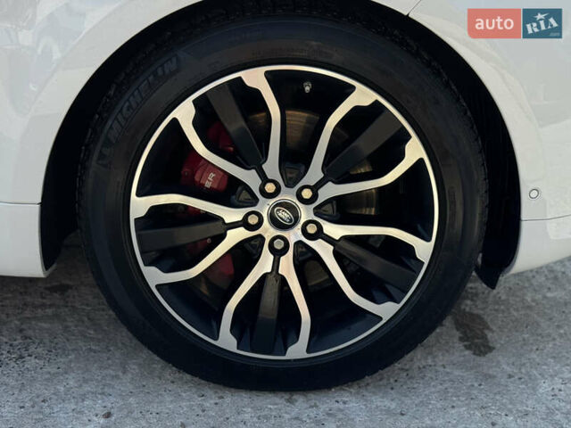 Белый Ленд Ровер Рендж Ровер Спорт, объемом двигателя 3 л и пробегом 76 тыс. км за 55000 $, фото 12 на Automoto.ua