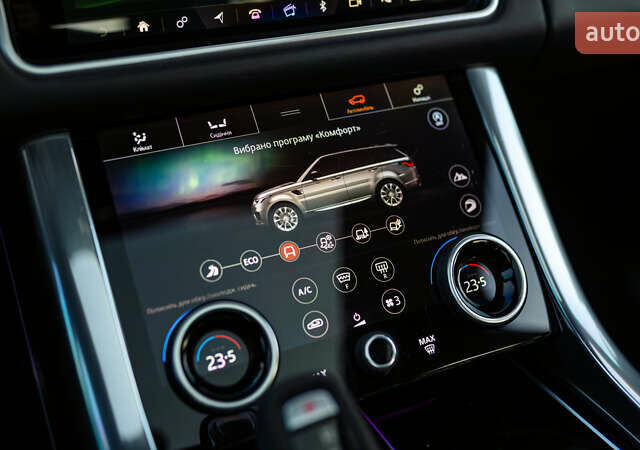 Білий Ленд Ровер Range Rover Sport, об'ємом двигуна 3 л та пробігом 130 тис. км за 45000 $, фото 47 на Automoto.ua