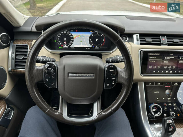 Белый Ленд Ровер Рендж Ровер Спорт, объемом двигателя 2.99 л и пробегом 114 тыс. км за 53900 $, фото 71 на Automoto.ua