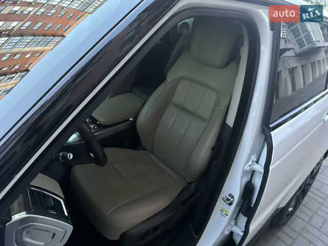 Белый Ленд Ровер Рендж Ровер Спорт, объемом двигателя 2.99 л и пробегом 115 тыс. км за 59900 $, фото 13 на Automoto.ua
