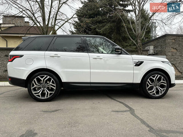 Белый Ленд Ровер Рендж Ровер Спорт, объемом двигателя 2.99 л и пробегом 114 тыс. км за 53900 $, фото 27 на Automoto.ua