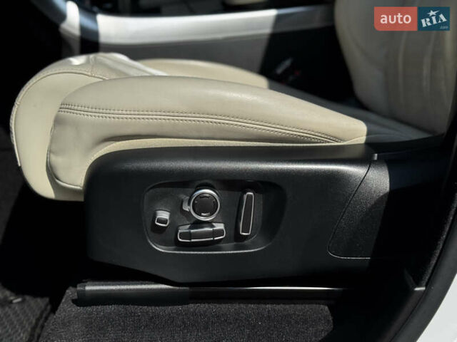 Белый Ленд Ровер Рендж Ровер Спорт, объемом двигателя 3 л и пробегом 76 тыс. км за 55000 $, фото 21 на Automoto.ua