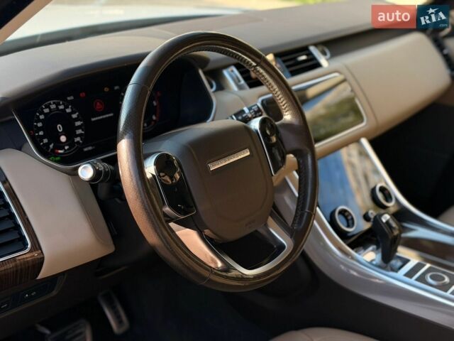 Білий Ленд Ровер Range Rover Sport, об'ємом двигуна 2.99 л та пробігом 145 тис. км за 39900 $, фото 27 на Automoto.ua