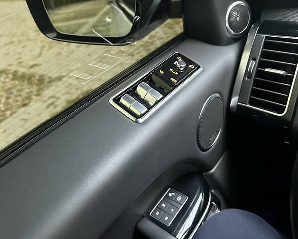 Белый Ленд Ровер Рендж Ровер Спорт, объемом двигателя 5 л и пробегом 21 тыс. км за 58500 $, фото 29 на Automoto.ua