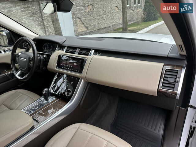 Белый Ленд Ровер Рендж Ровер Спорт, объемом двигателя 2.99 л и пробегом 114 тыс. км за 53900 $, фото 65 на Automoto.ua