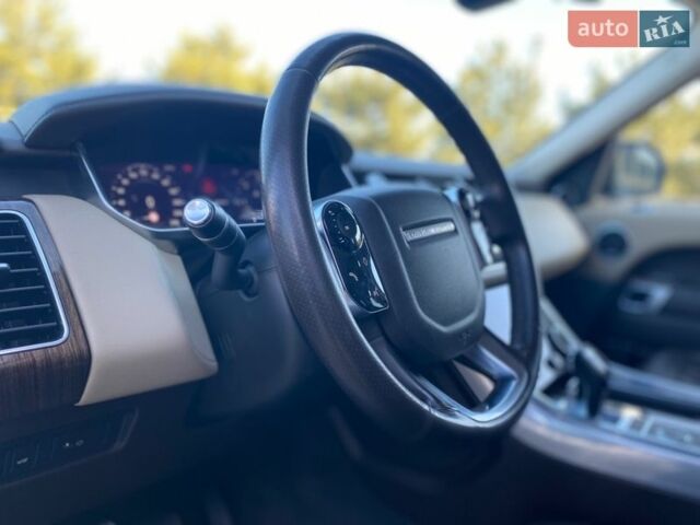 Белый Ленд Ровер Рендж Ровер Спорт, объемом двигателя 2.99 л и пробегом 229 тыс. км за 47000 $, фото 13 на Automoto.ua