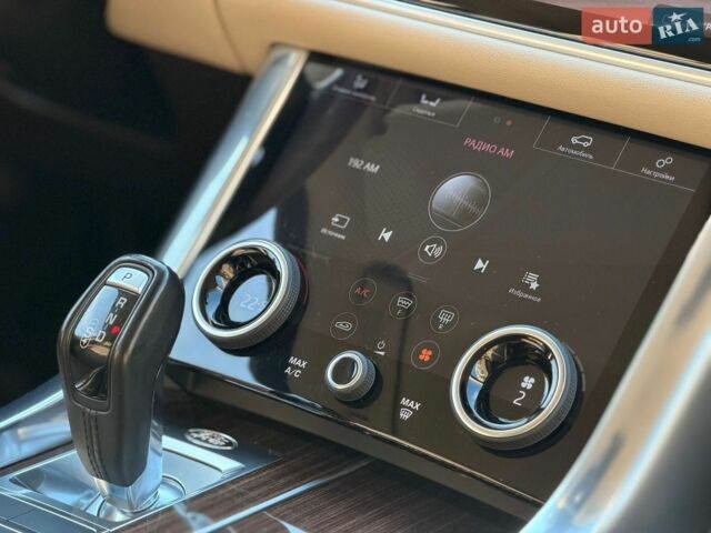 Білий Ленд Ровер Range Rover Sport, об'ємом двигуна 2.99 л та пробігом 145 тис. км за 39900 $, фото 44 на Automoto.ua