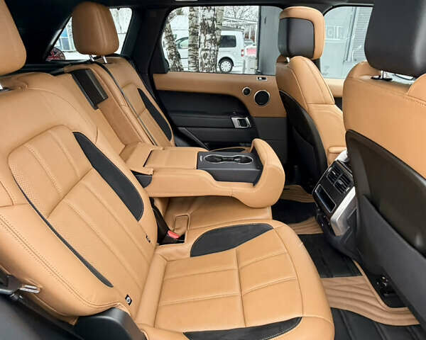 Білий Ленд Ровер Range Rover Sport, об'ємом двигуна 3 л та пробігом 59 тис. км за 71900 $, фото 62 на Automoto.ua