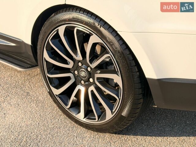 Білий Ленд Ровер Range Rover Sport, об'ємом двигуна 2.99 л та пробігом 145 тис. км за 39900 $, фото 36 на Automoto.ua