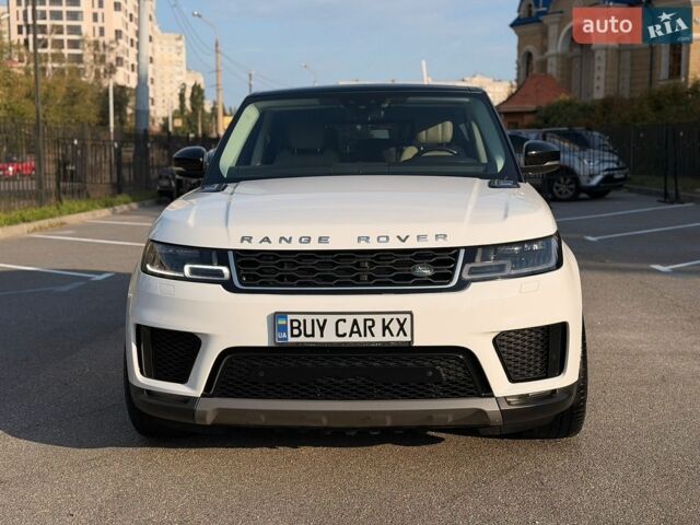 Білий Ленд Ровер Range Rover Sport, об'ємом двигуна 2.99 л та пробігом 145 тис. км за 39900 $, фото 3 на Automoto.ua