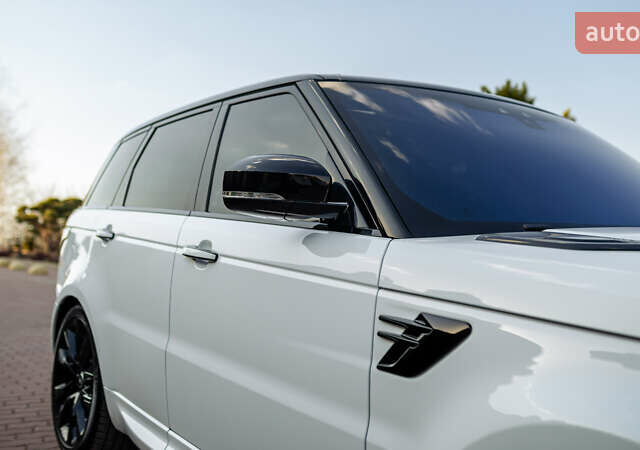 Білий Ленд Ровер Range Rover Sport, об'ємом двигуна 3 л та пробігом 130 тис. км за 45000 $, фото 7 на Automoto.ua
