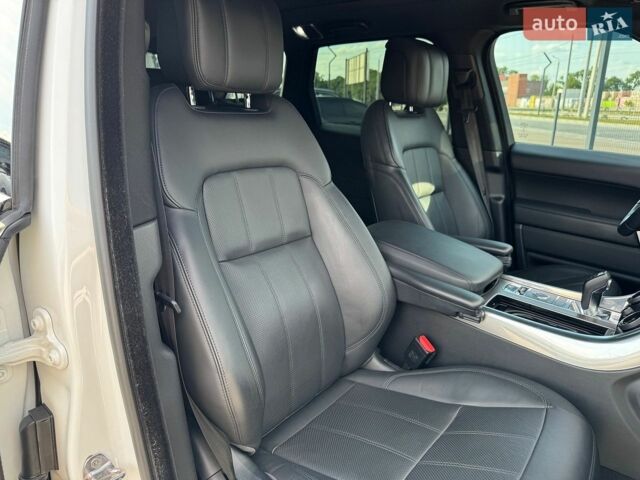 Білий Ленд Ровер Range Rover Sport, об'ємом двигуна 3 л та пробігом 154 тис. км за 32900 $, фото 40 на Automoto.ua