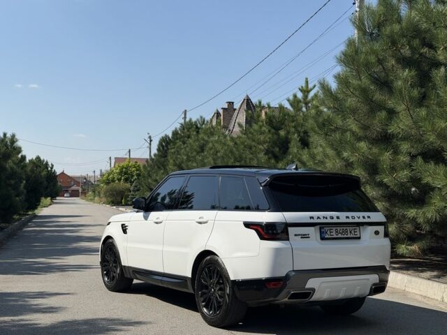 Білий Ленд Ровер Range Rover Sport, об'ємом двигуна 3 л та пробігом 49 тис. км за 48037 $, фото 4 на Automoto.ua