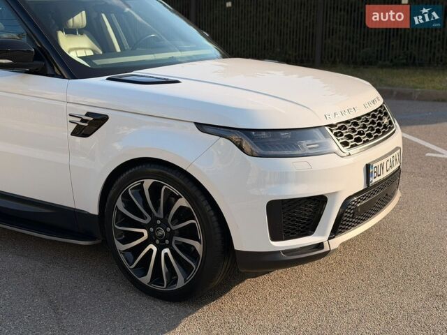 Білий Ленд Ровер Range Rover Sport, об'ємом двигуна 2.99 л та пробігом 145 тис. км за 39900 $, фото 8 на Automoto.ua