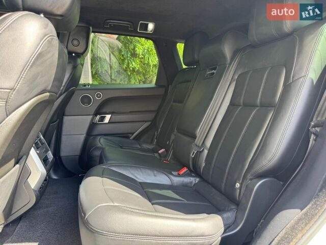 Білий Ленд Ровер Range Rover Sport, об'ємом двигуна 2.99 л та пробігом 169 тис. км за 45900 $, фото 12 на Automoto.ua