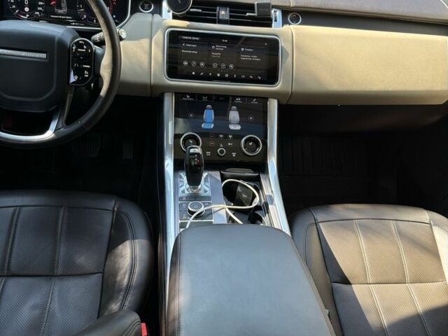 Білий Ленд Ровер Range Rover Sport, об'ємом двигуна 3 л та пробігом 49 тис. км за 48037 $, фото 12 на Automoto.ua