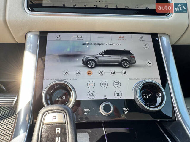 Белый Ленд Ровер Рендж Ровер Спорт, объемом двигателя 3 л и пробегом 76 тыс. км за 55000 $, фото 30 на Automoto.ua