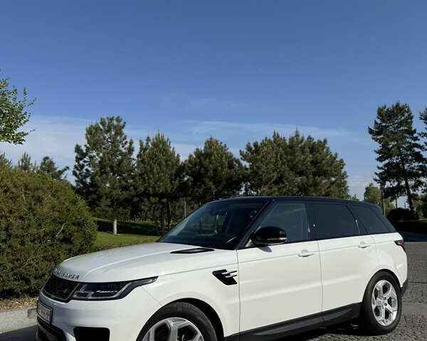 Білий Ленд Ровер Range Rover Sport, об'ємом двигуна 2.99 л та пробігом 123 тис. км за 45500 $, фото 9 на Automoto.ua