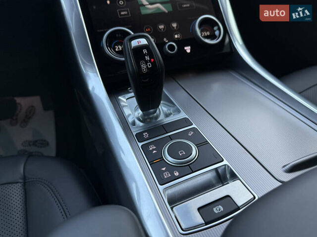 Белый Ленд Ровер Рендж Ровер Спорт, объемом двигателя 2.99 л и пробегом 32 тыс. км за 61900 $, фото 22 на Automoto.ua