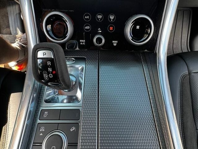 Білий Ленд Ровер Range Rover Sport, об'ємом двигуна 3 л та пробігом 120 тис. км за 42000 $, фото 18 на Automoto.ua