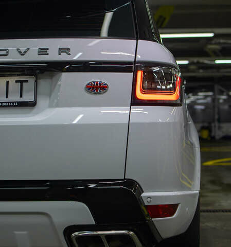 Білий Ленд Ровер Range Rover Sport, об'ємом двигуна 3 л та пробігом 59 тис. км за 71900 $, фото 97 на Automoto.ua