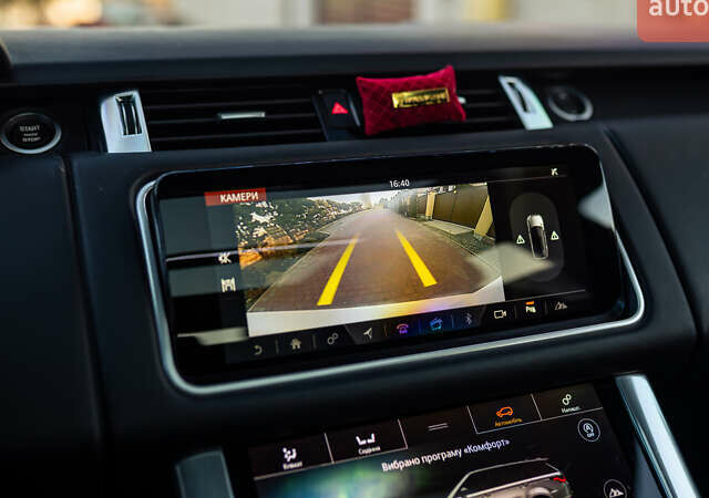 Білий Ленд Ровер Range Rover Sport, об'ємом двигуна 3 л та пробігом 130 тис. км за 45000 $, фото 45 на Automoto.ua