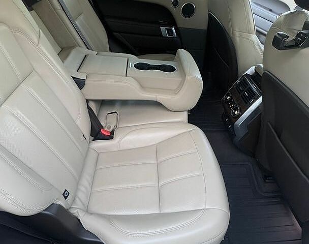 Білий Ленд Ровер Range Rover Sport, об'ємом двигуна 3 л та пробігом 96 тис. км за 43500 $, фото 13 на Automoto.ua
