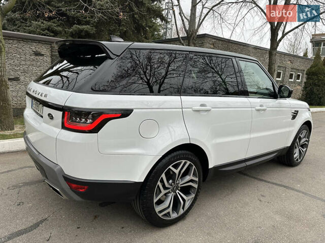 Белый Ленд Ровер Рендж Ровер Спорт, объемом двигателя 2.99 л и пробегом 114 тыс. км за 53900 $, фото 38 на Automoto.ua