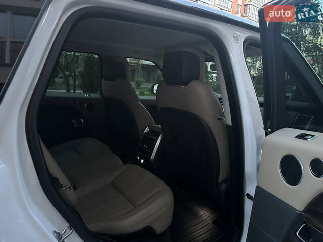 Белый Ленд Ровер Рендж Ровер Спорт, объемом двигателя 2.99 л и пробегом 115 тыс. км за 59900 $, фото 38 на Automoto.ua